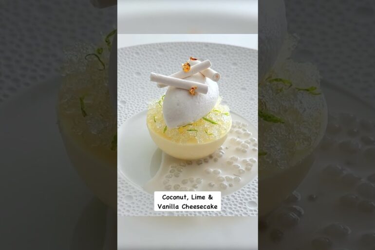 Fine Dining Cheesecake Plating with Coconut, Lime & Vanilla #shorts